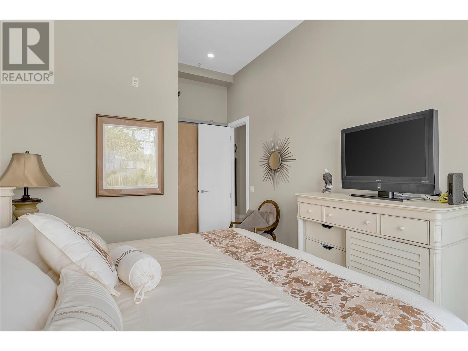 Photo 15 of 1495 Graham Street Unit 409, Kelowna BC