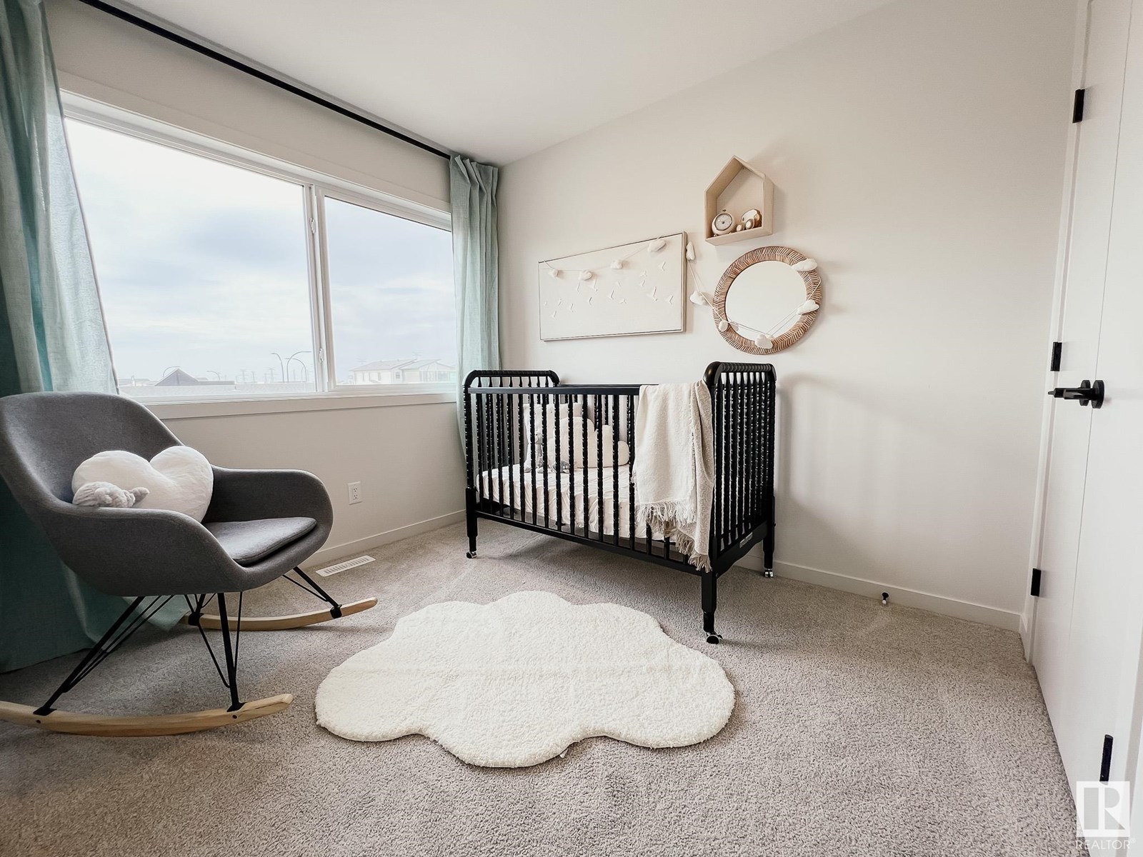 Photo 12 of 8108 228 Street Nw, Edmonton AB