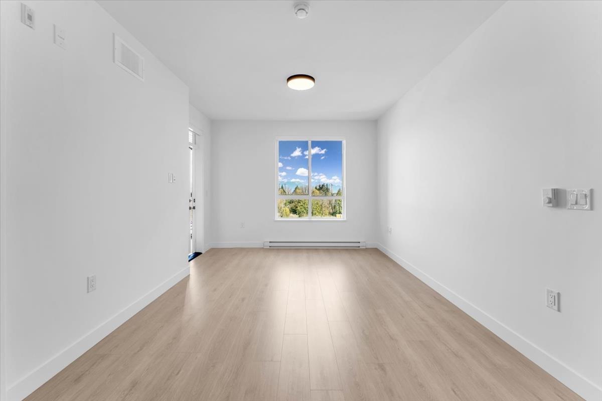 Photo 5 of 420 19979 76 Avenue, Langley BC