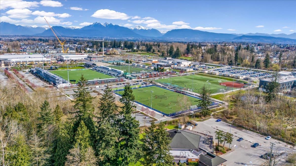 Photo 28 of 420 19979 76 Avenue, Langley BC