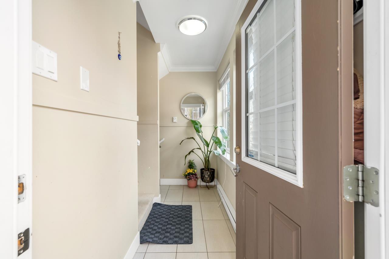 Photo 3 of 68 6350 142 Street, Surrey BC
