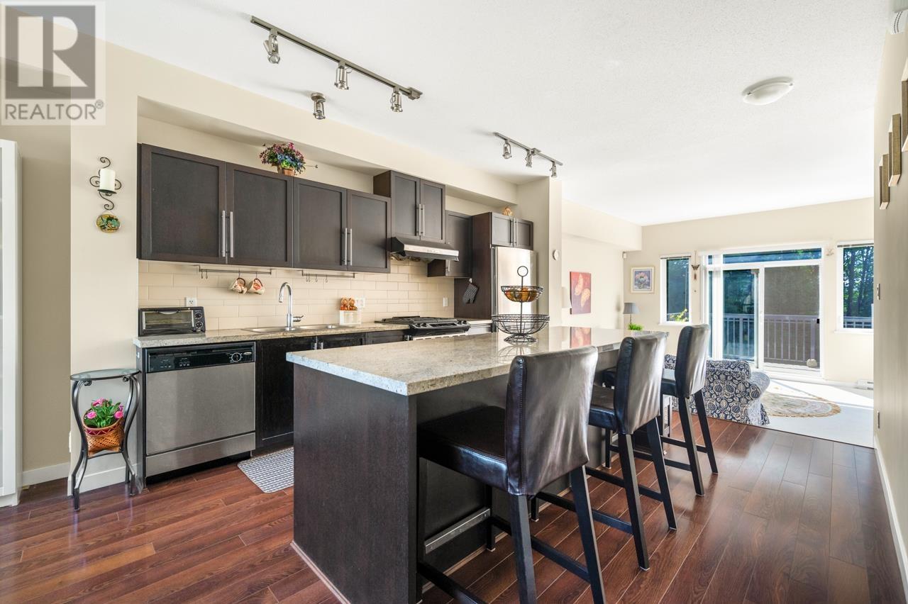 Photo 11 of 25 1125 Kensal Place, Coquitlam BC