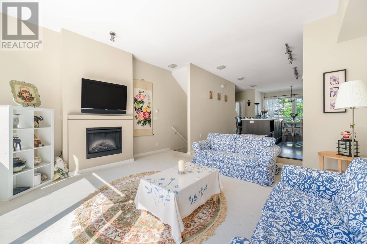 Photo 8 of 25 1125 Kensal Place, Coquitlam BC