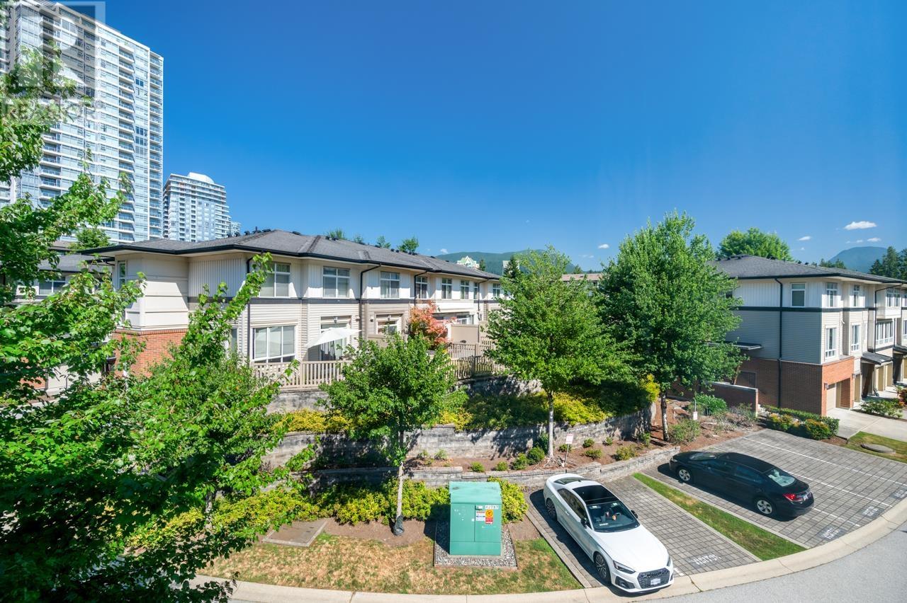 Photo 5 of 25 1125 Kensal Place, Coquitlam BC