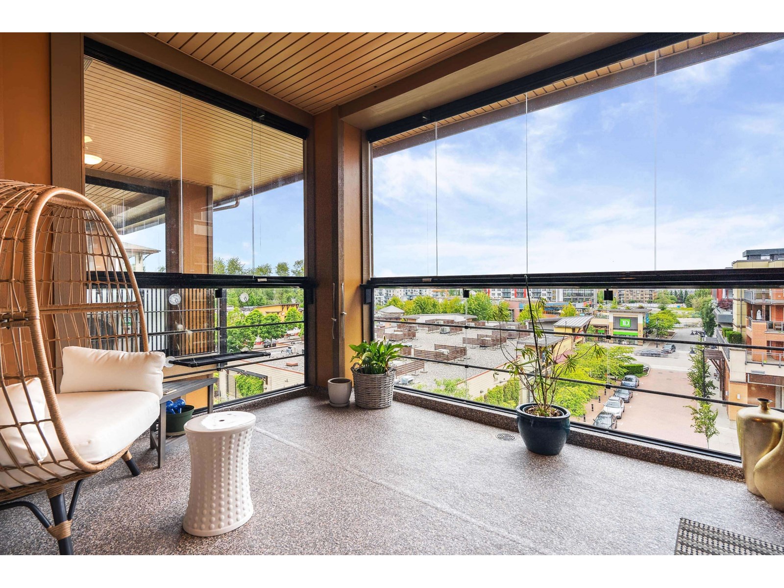 Photo 24 of A 511 20716 Willoughby Town Centre Drive, Langley BC