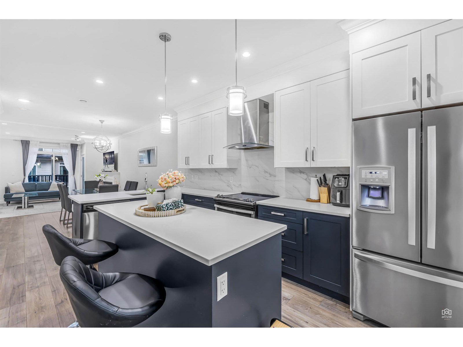 Photo 17 of 10 13898 64 Avenue, Surrey BC