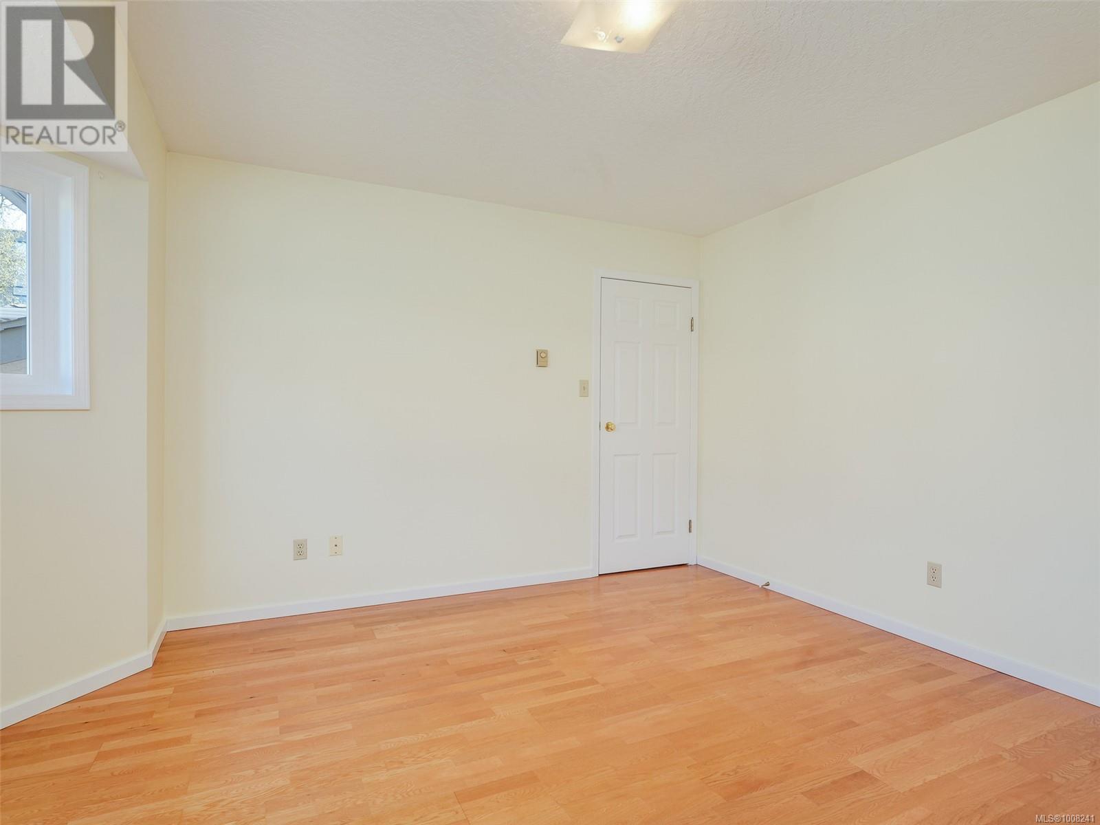 Photo 10 of 6 2775 Grainger Rd, Langford BC