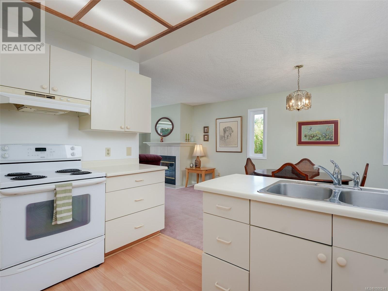 Photo 20 of 6 2775 Grainger Rd, Langford BC