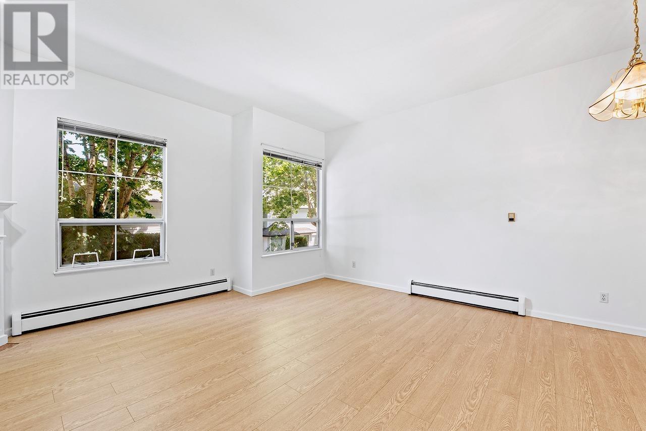 Photo 12 of 8 7380 Minoru Boulevard, Richmond BC