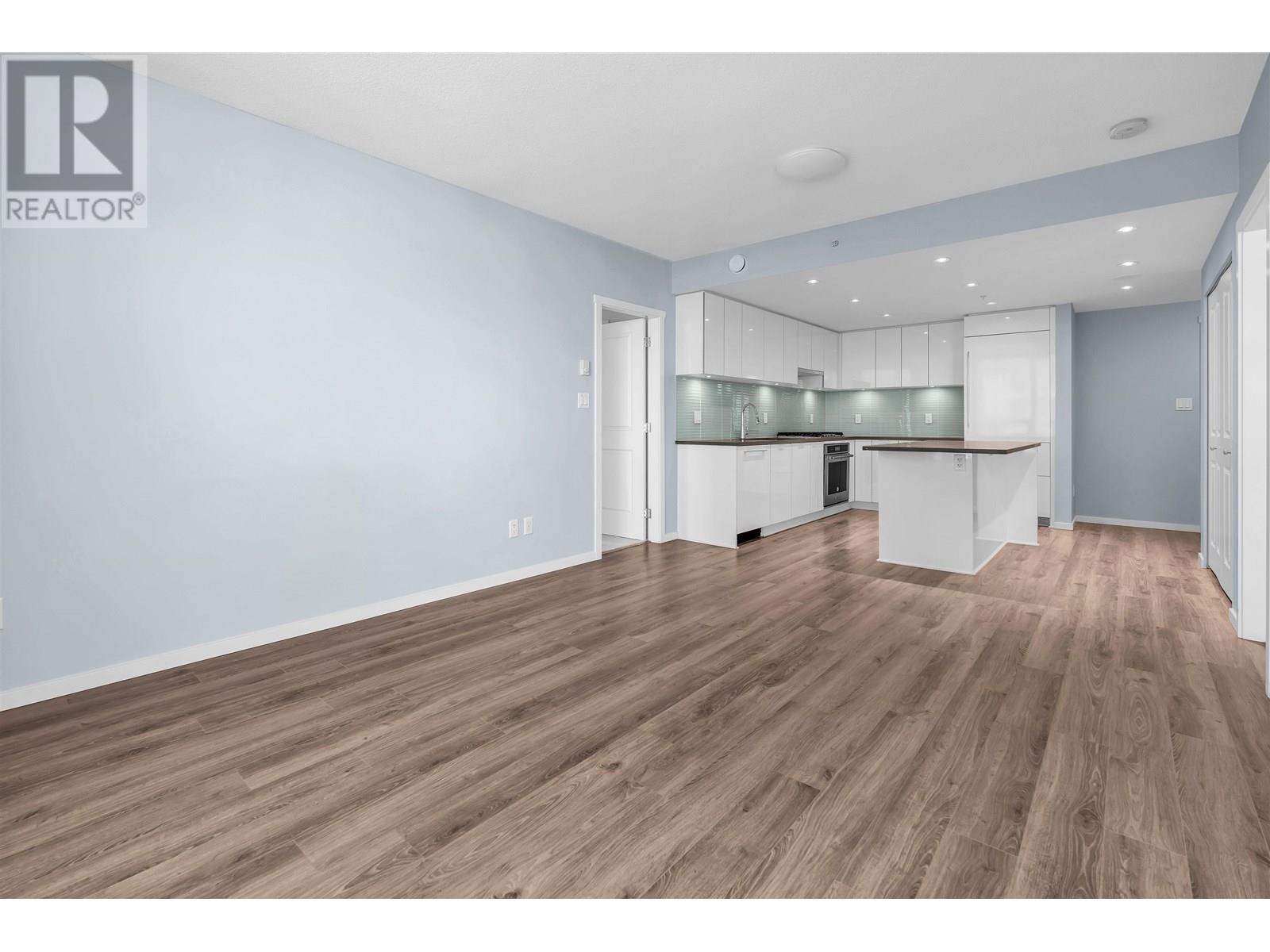 Photo 4 of 2708 6638 Dunblane Avenue, Burnaby BC