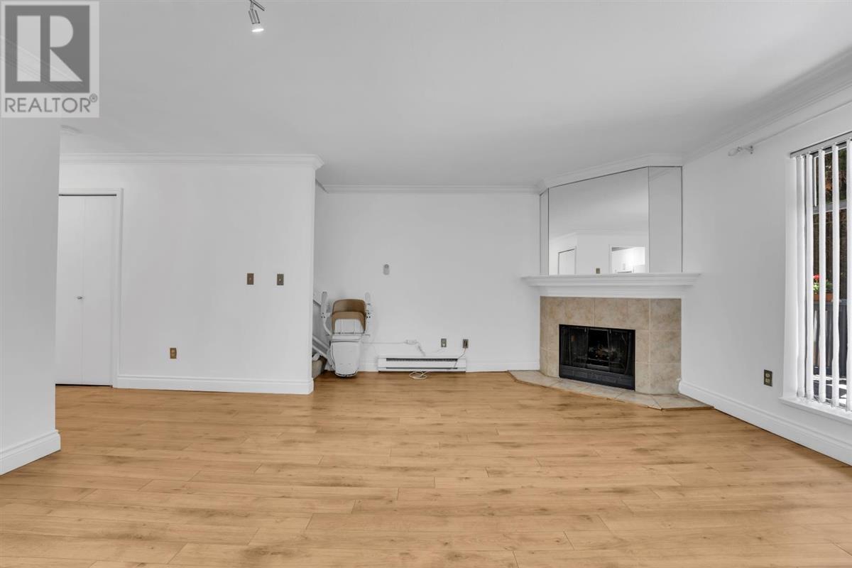 Photo 5 of 14 8820 Westminster Highway, Richmond BC