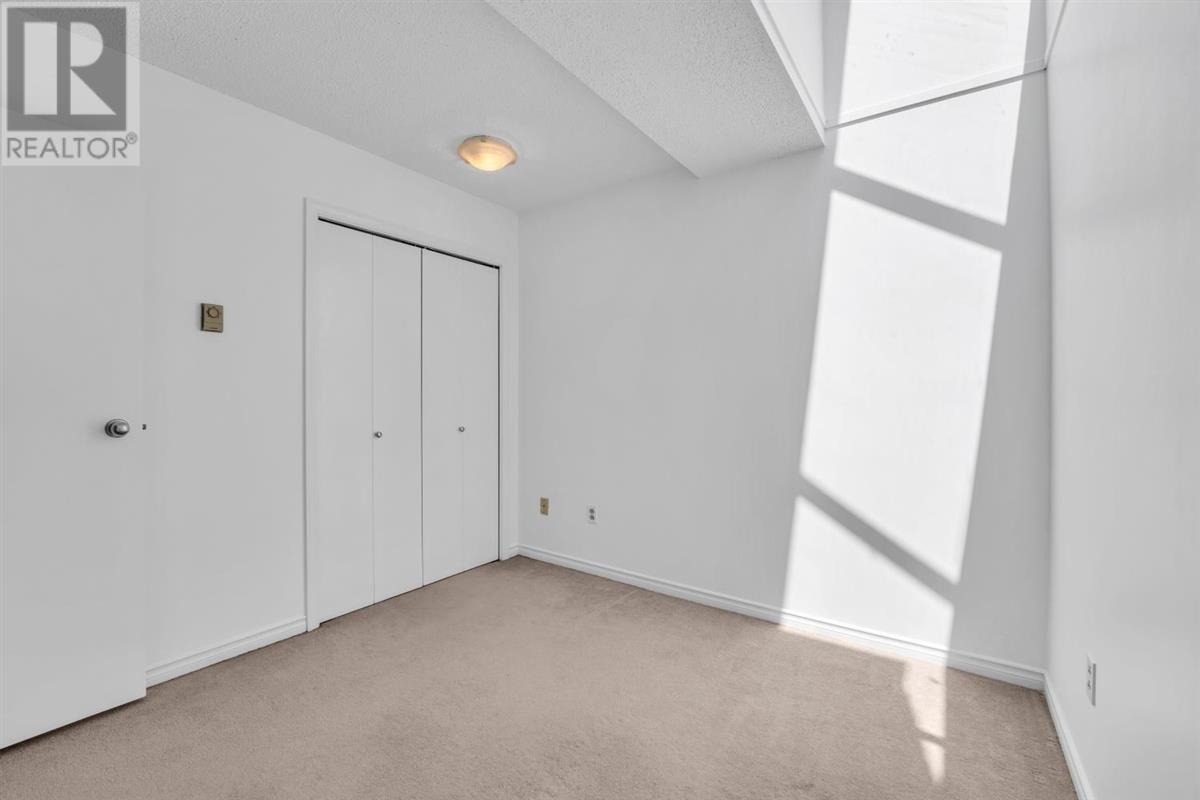 Photo 3 of 14 8820 Westminster Highway, Richmond BC