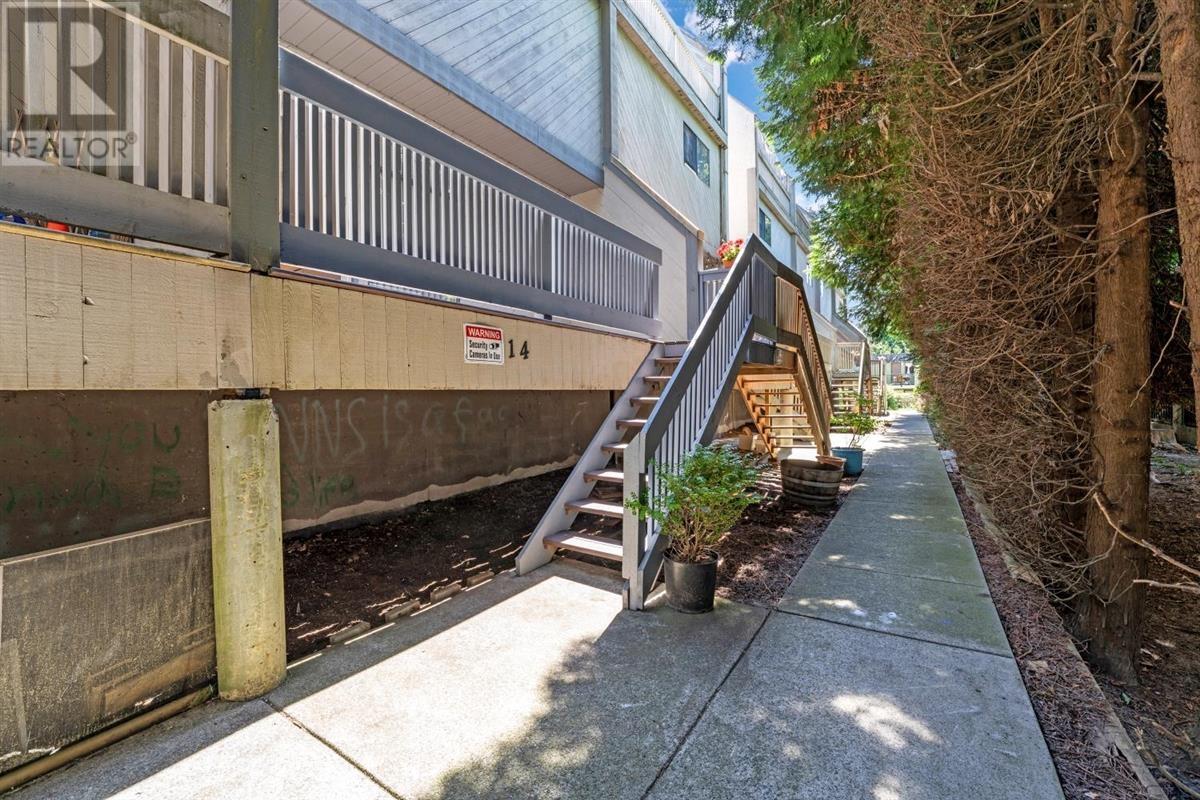 Photo 2 of 14 8820 Westminster Highway, Richmond BC
