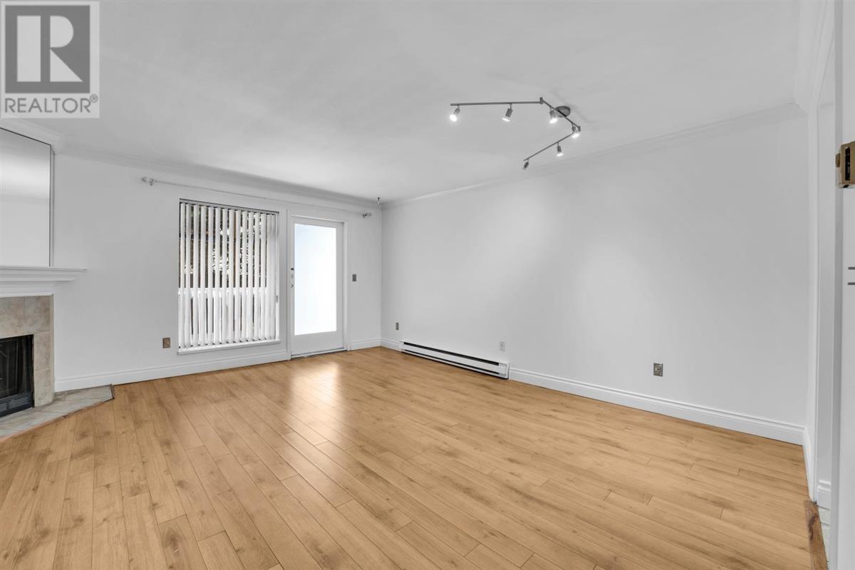 Photo 12 of 14 8820 Westminster Highway, Richmond BC