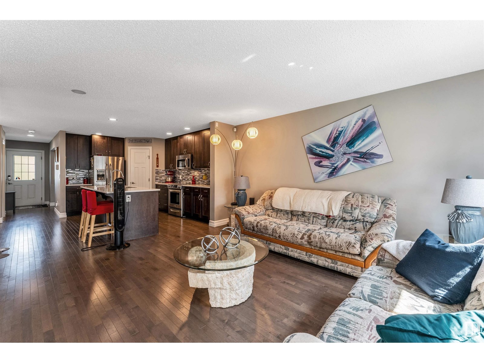 Photo 32 of 839 37 Av Nw, Edmonton AB