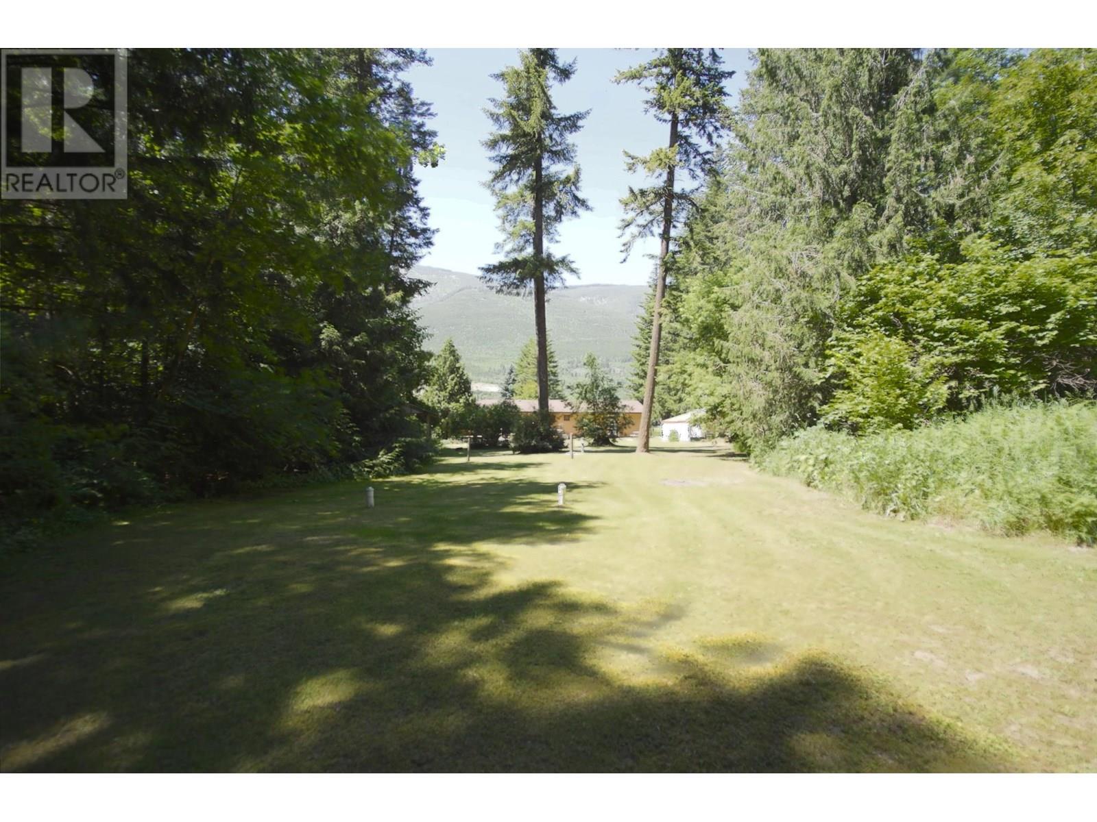 Photo 20 of 131 Salmon River Road, Salmon Arm BC
