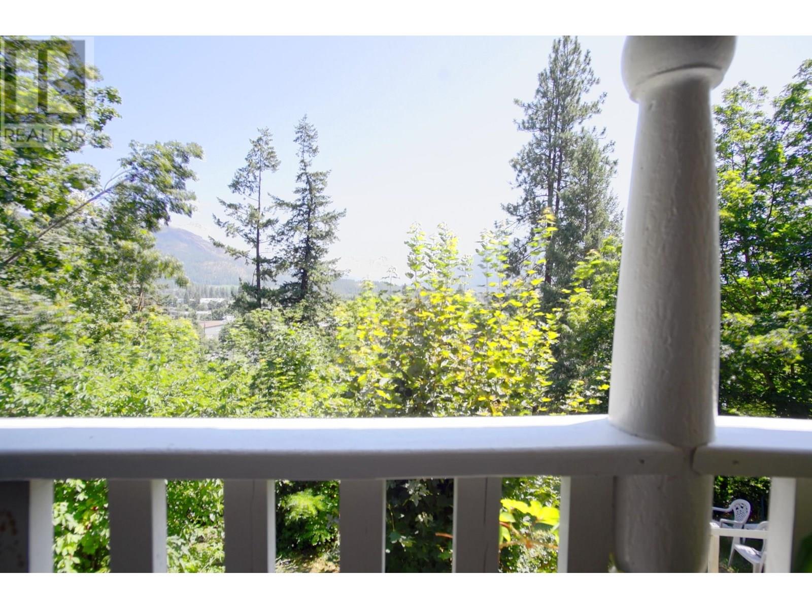 Photo 7 of 117 Cliffview Drive, Enderby BC
