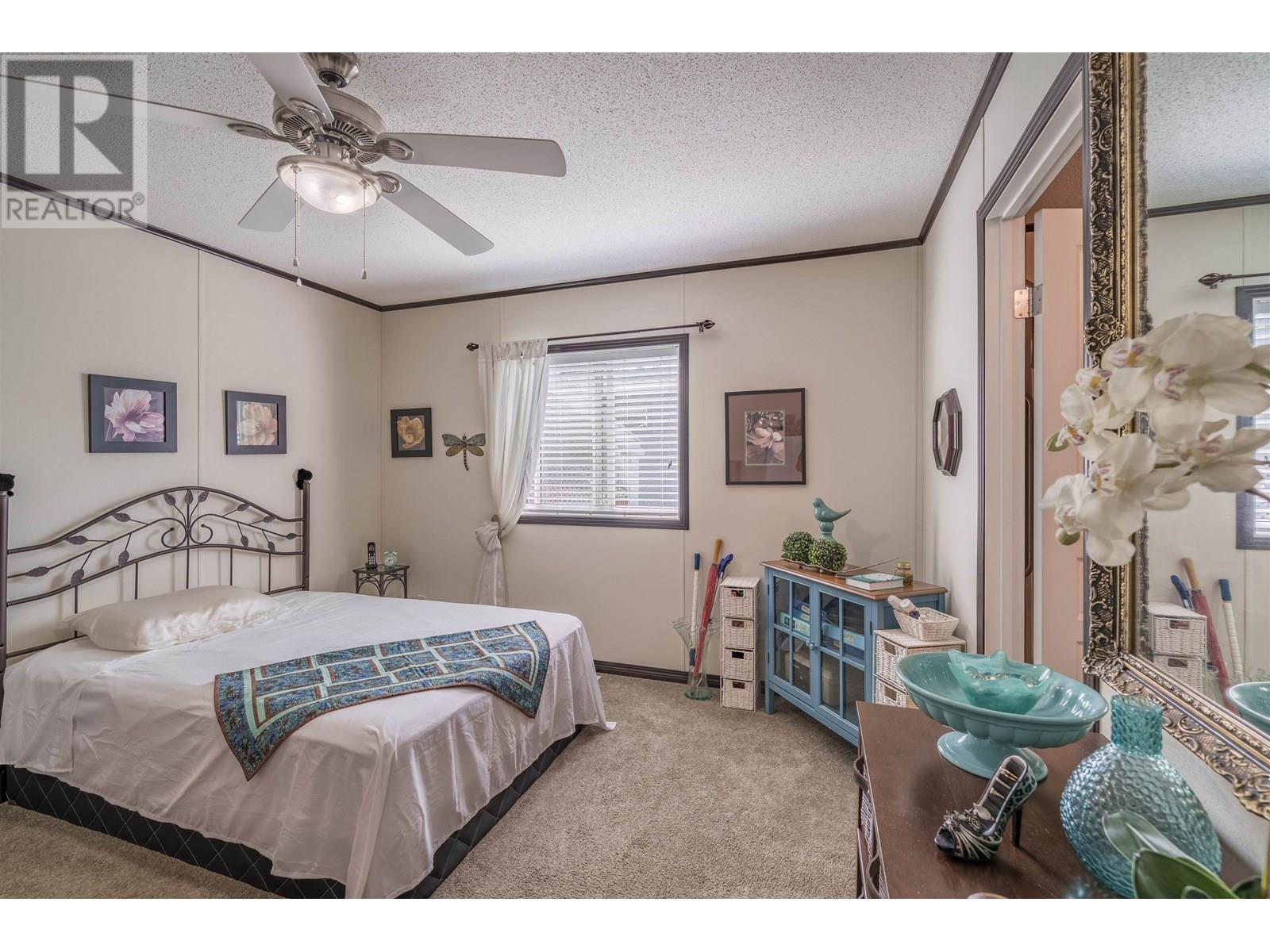 #50 208 8TH STREET - 12