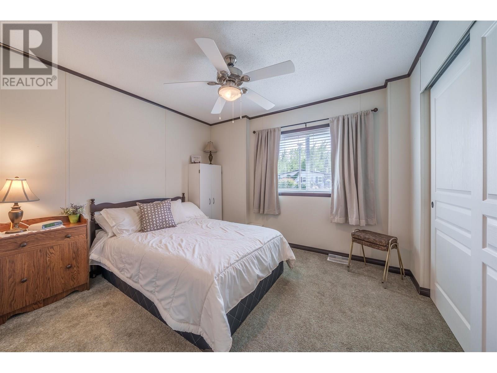 #50 208 8TH STREET - 17