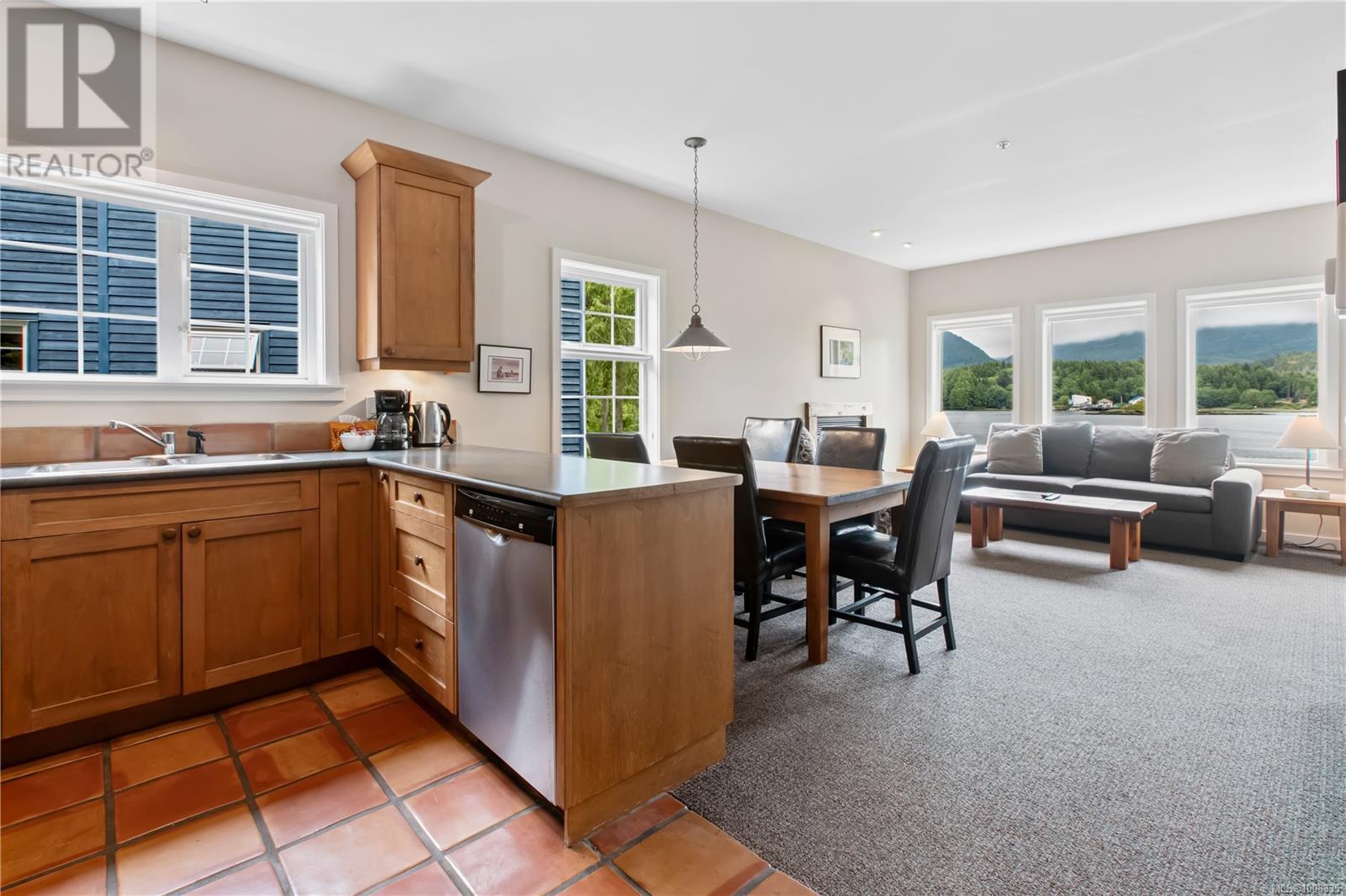 402 1971 Harbour Dr, Ucluelet