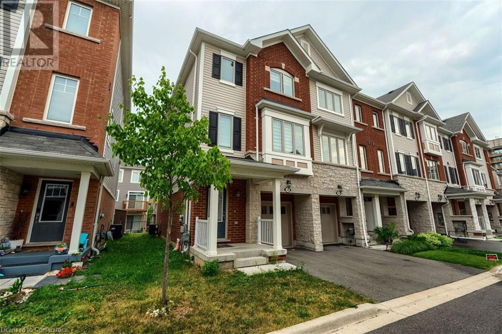 Photo 6 of 12 Rapids Lane, Hamilton ON
