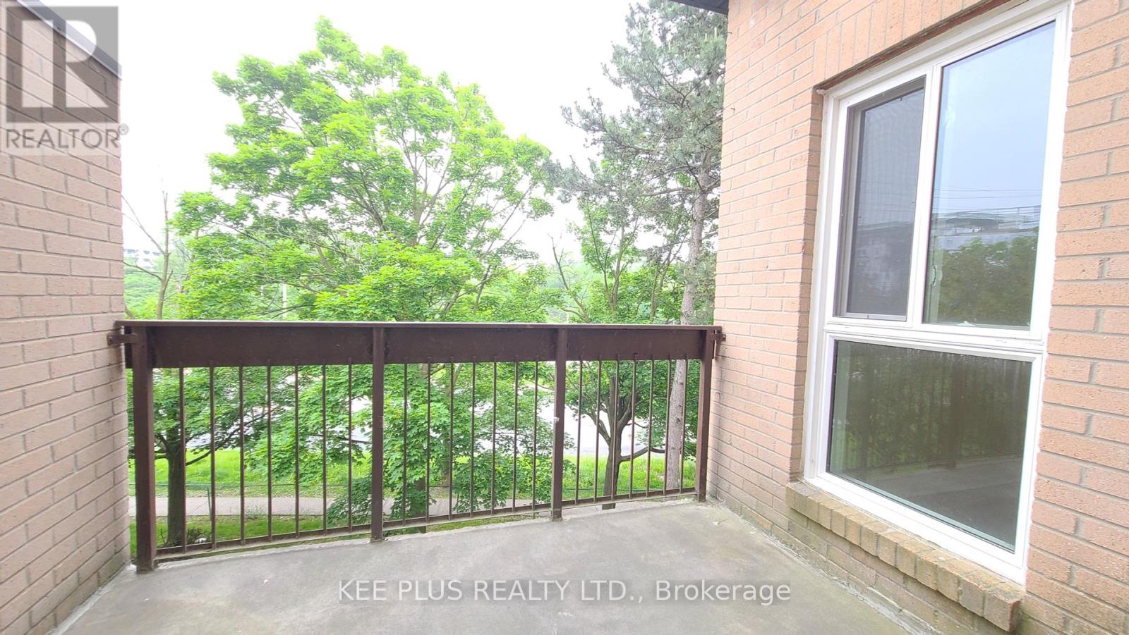 Photo 9 of 2055 100 Mornelle Court, Toronto ON