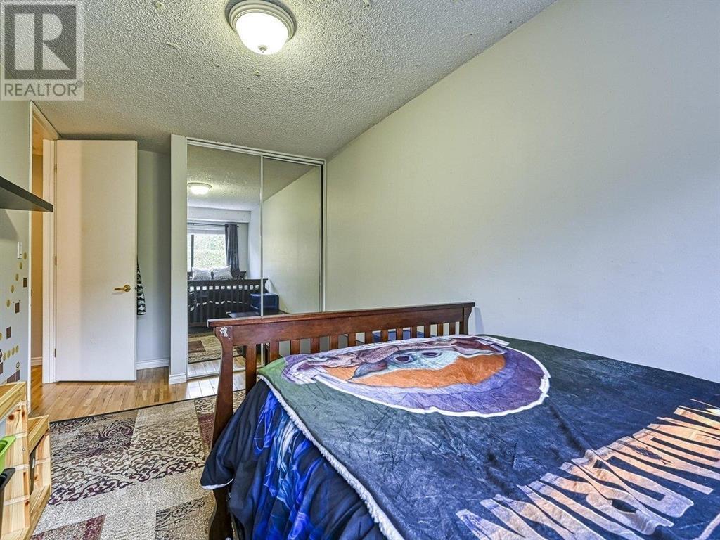 Photo 11 of 8 2980 Mariner Way, Coquitlam BC