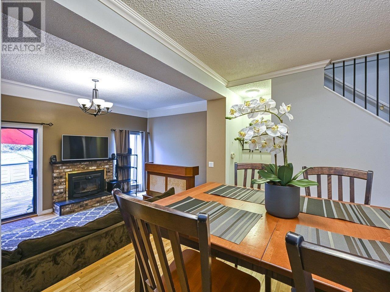 Photo 5 of 8 2980 Mariner Way, Coquitlam BC