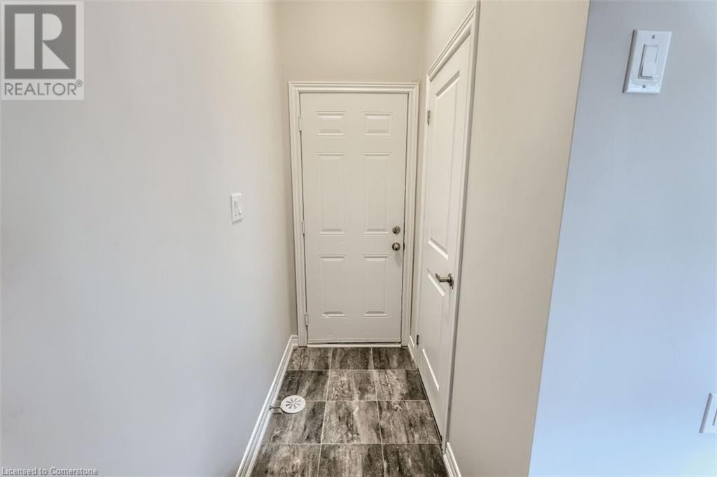 Photo 12 of 12 Rapids Lane, Hamilton ON