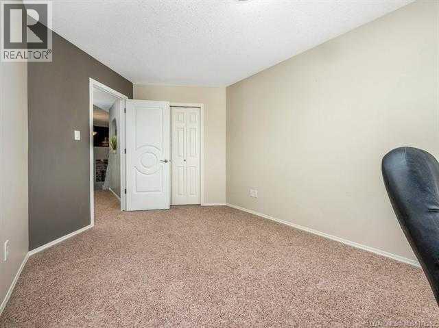 Photo 9 of 320 Thyrza Burkitt Link N, Lethbridge AB
