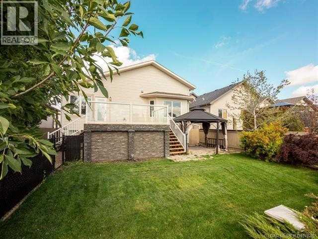 Photo 21 of 320 Thyrza Burkitt Link N, Lethbridge AB