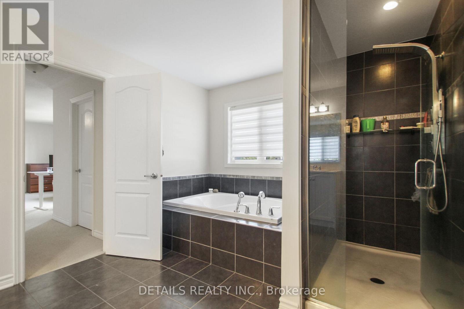 Photo 38 of 160 Asper Trail Circle, Ottawa ON