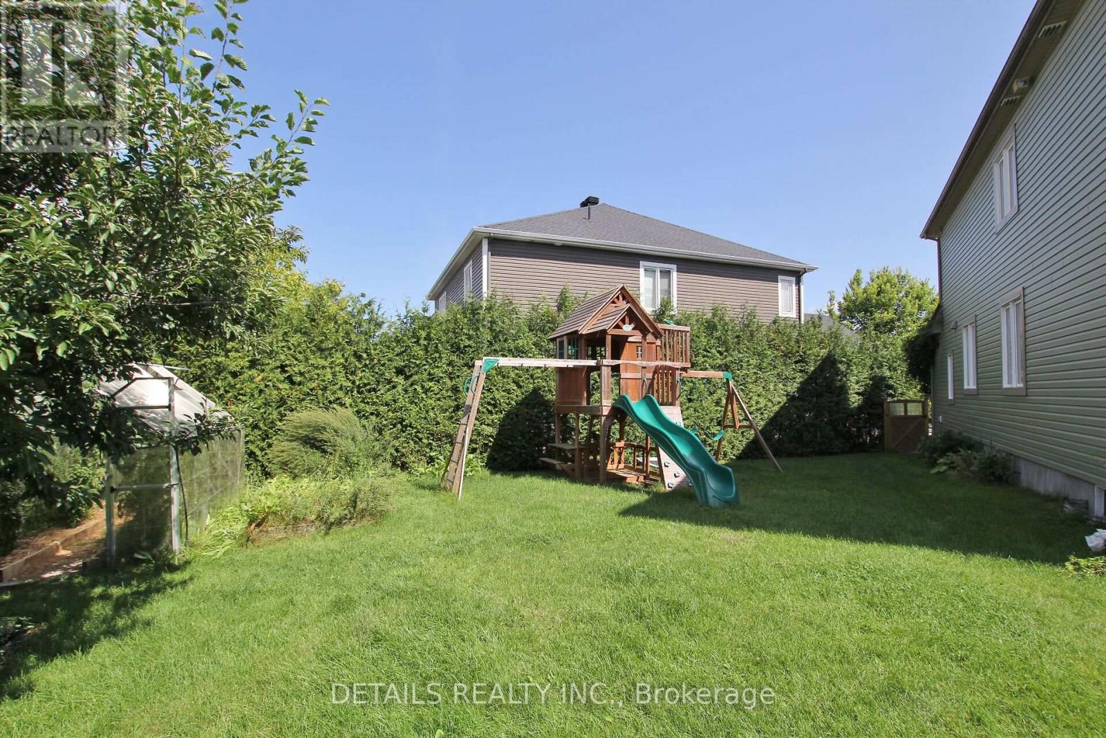 Photo 6 of 160 Asper Trail Circle, Ottawa ON