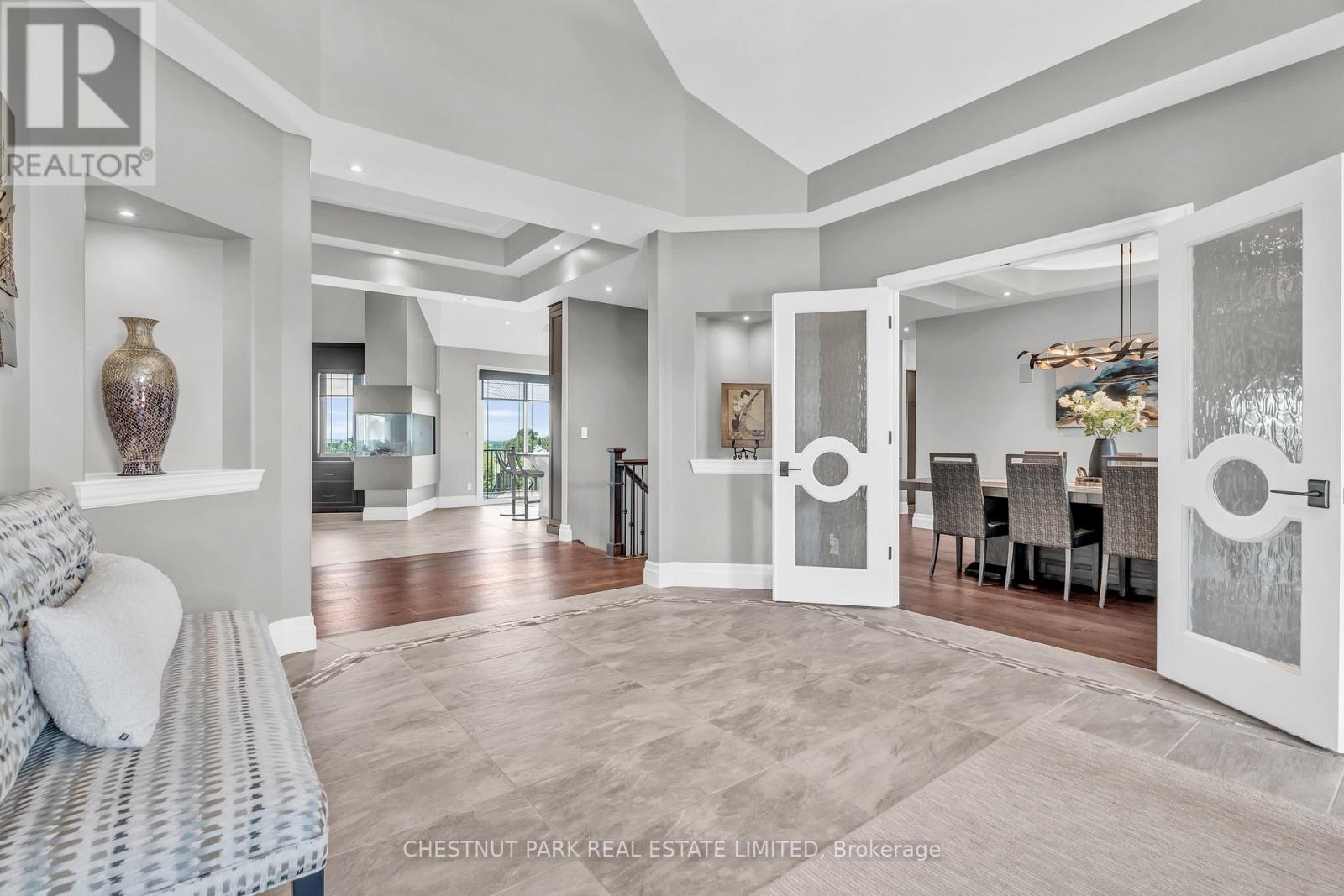 Photo 13 of 46 Anita Drive, Wellesley ON