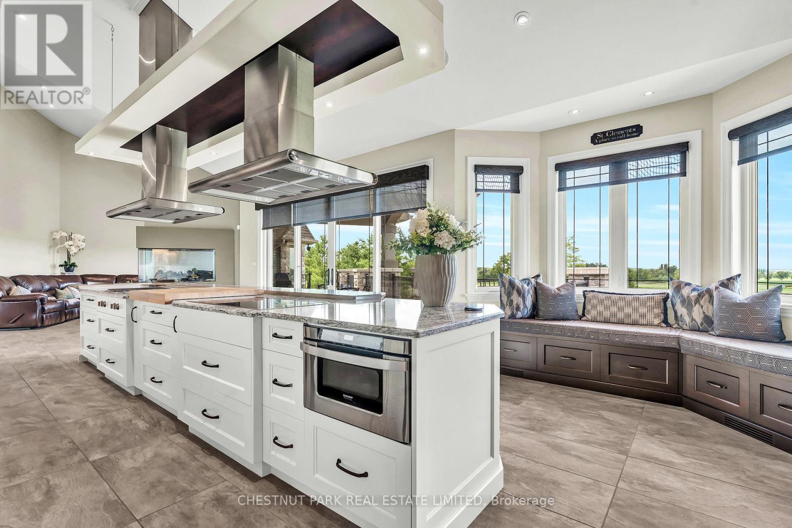 Photo 19 of 46 Anita Drive, Wellesley ON