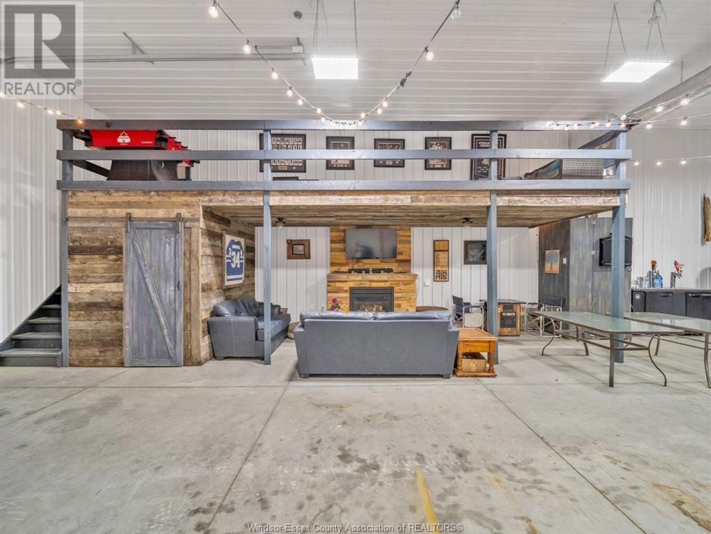 Photo 25 of 1418 County Rd 31, Lakeshore ON
