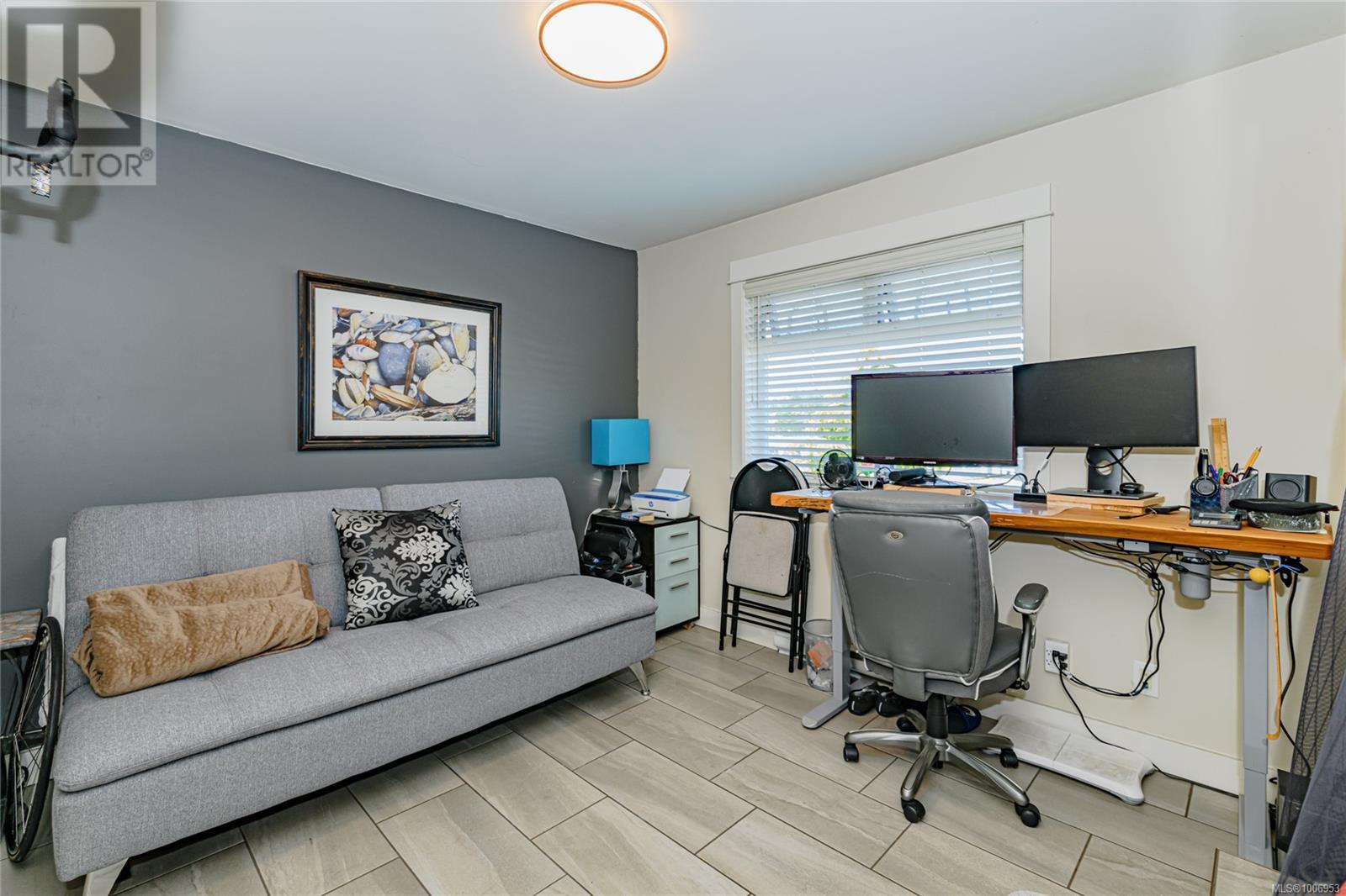 Photo 18 of 407 1315 Esquimalt Rd, Esquimalt BC