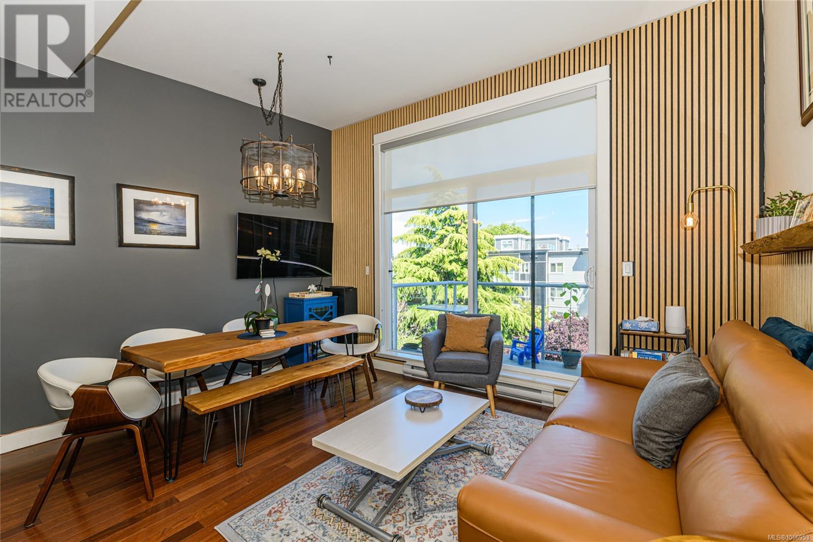 Photo 1 of 407 1315 Esquimalt Rd, Esquimalt BC