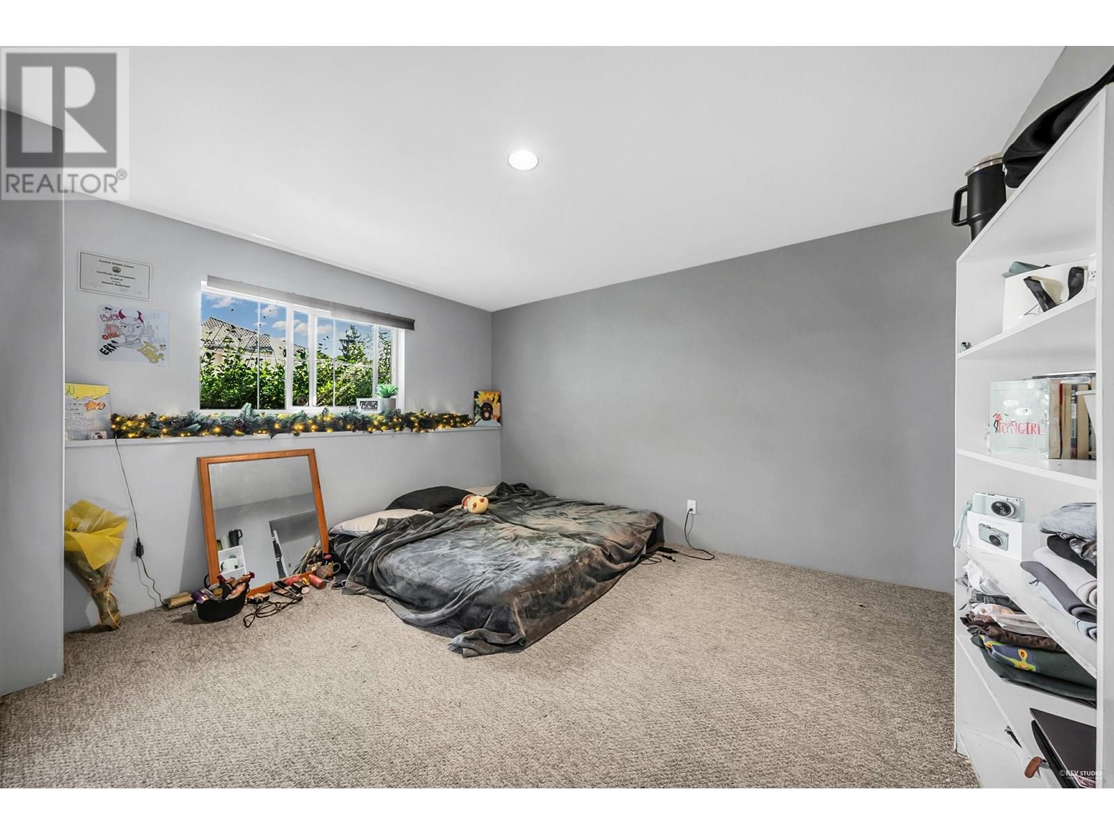 Photo 32 of 1601 Pinetree Way, Coquitlam BC