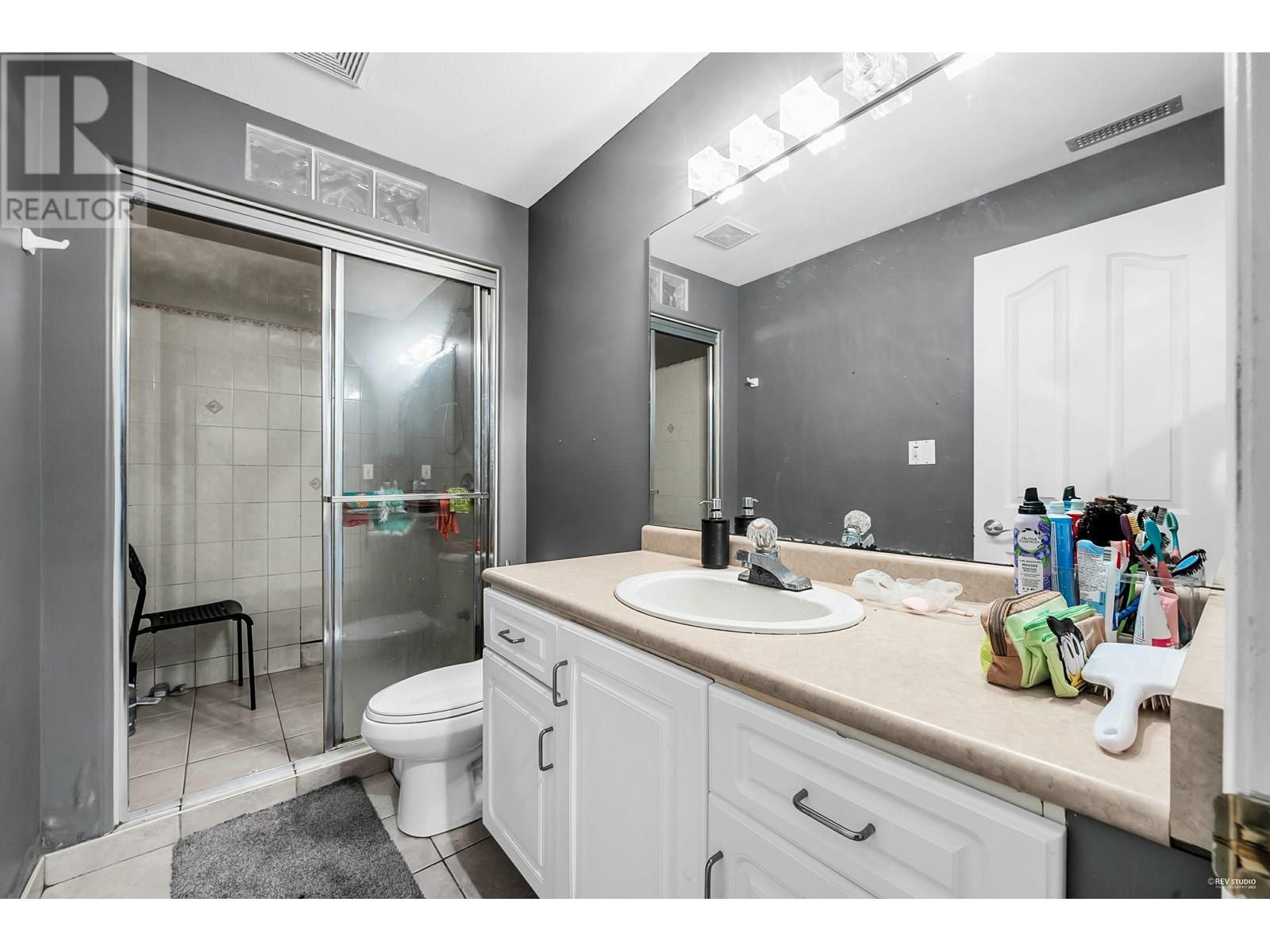 Photo 40 of 1601 Pinetree Way, Coquitlam BC