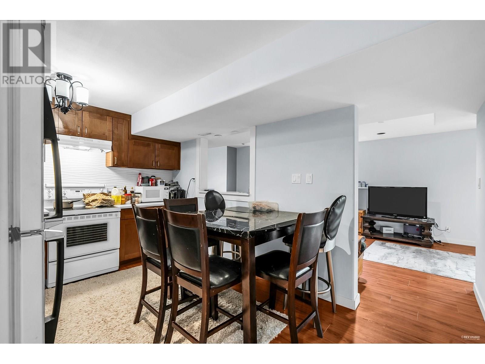 Photo 39 of 1601 Pinetree Way, Coquitlam BC