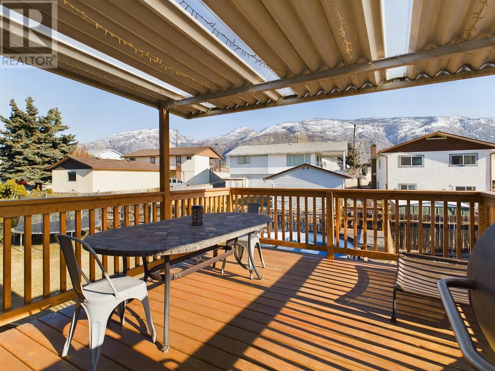 17 SANTA ROSA Place, Osoyoos