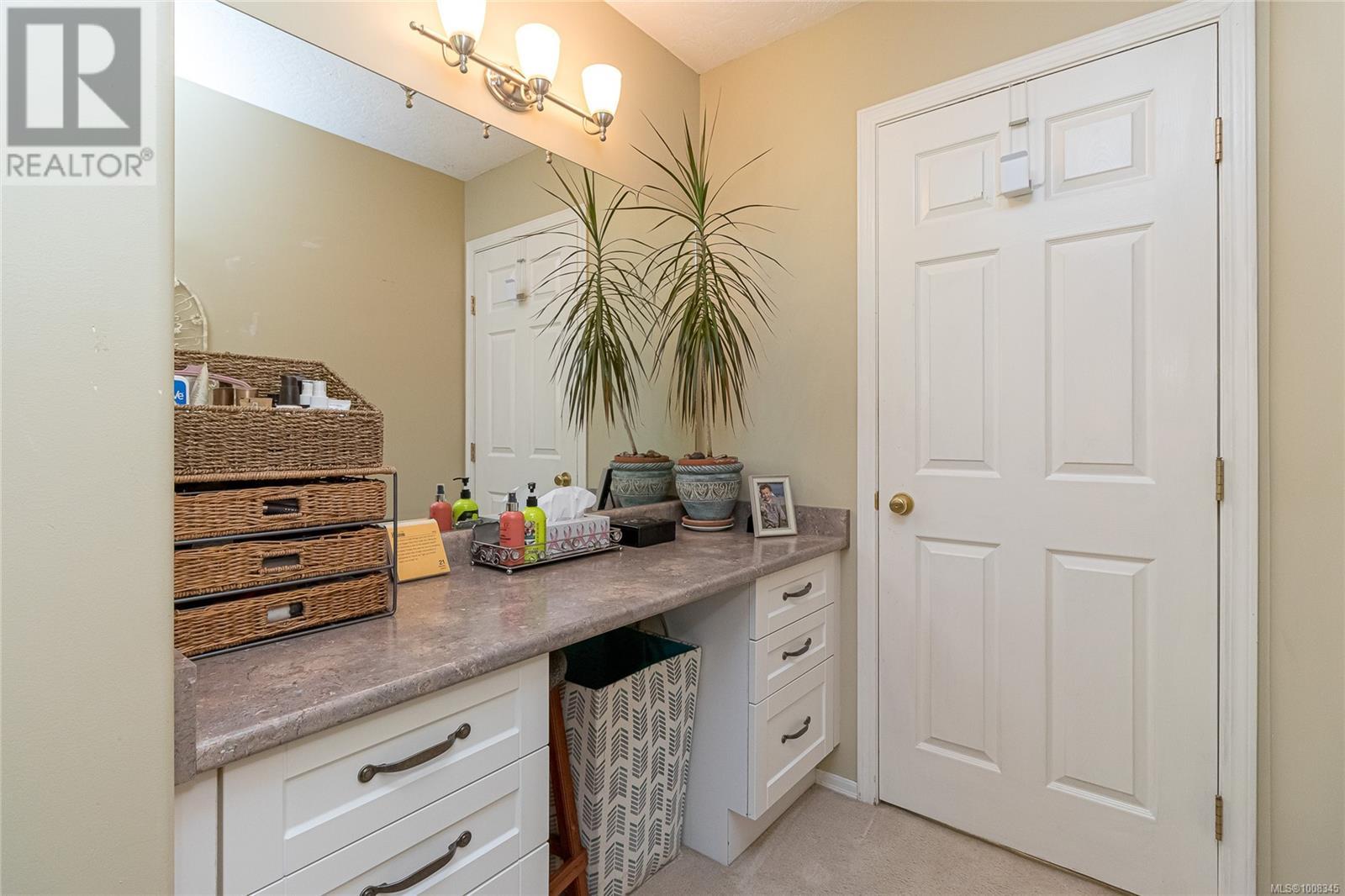 Photo 25 of 2074 Ludlow Rd, Sooke BC