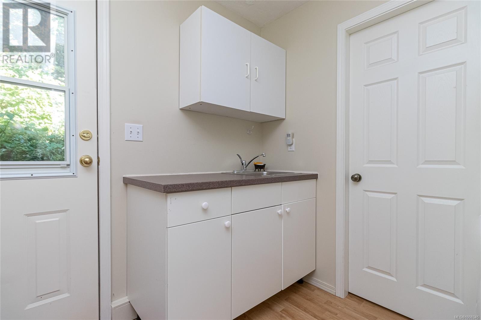 Photo 19 of 2074 Ludlow Rd, Sooke BC
