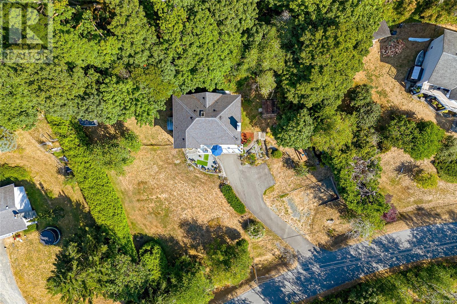 Photo 20 of 2074 Ludlow Rd, Sooke BC