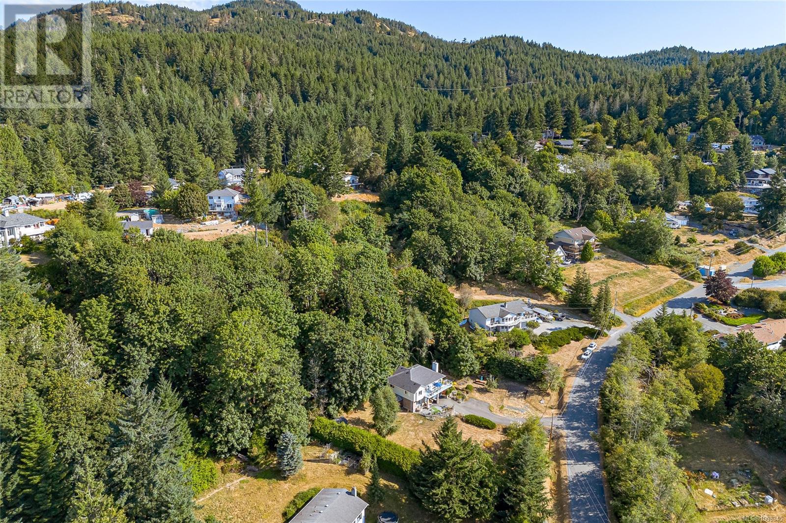 Photo 36 of 2074 Ludlow Rd, Sooke BC