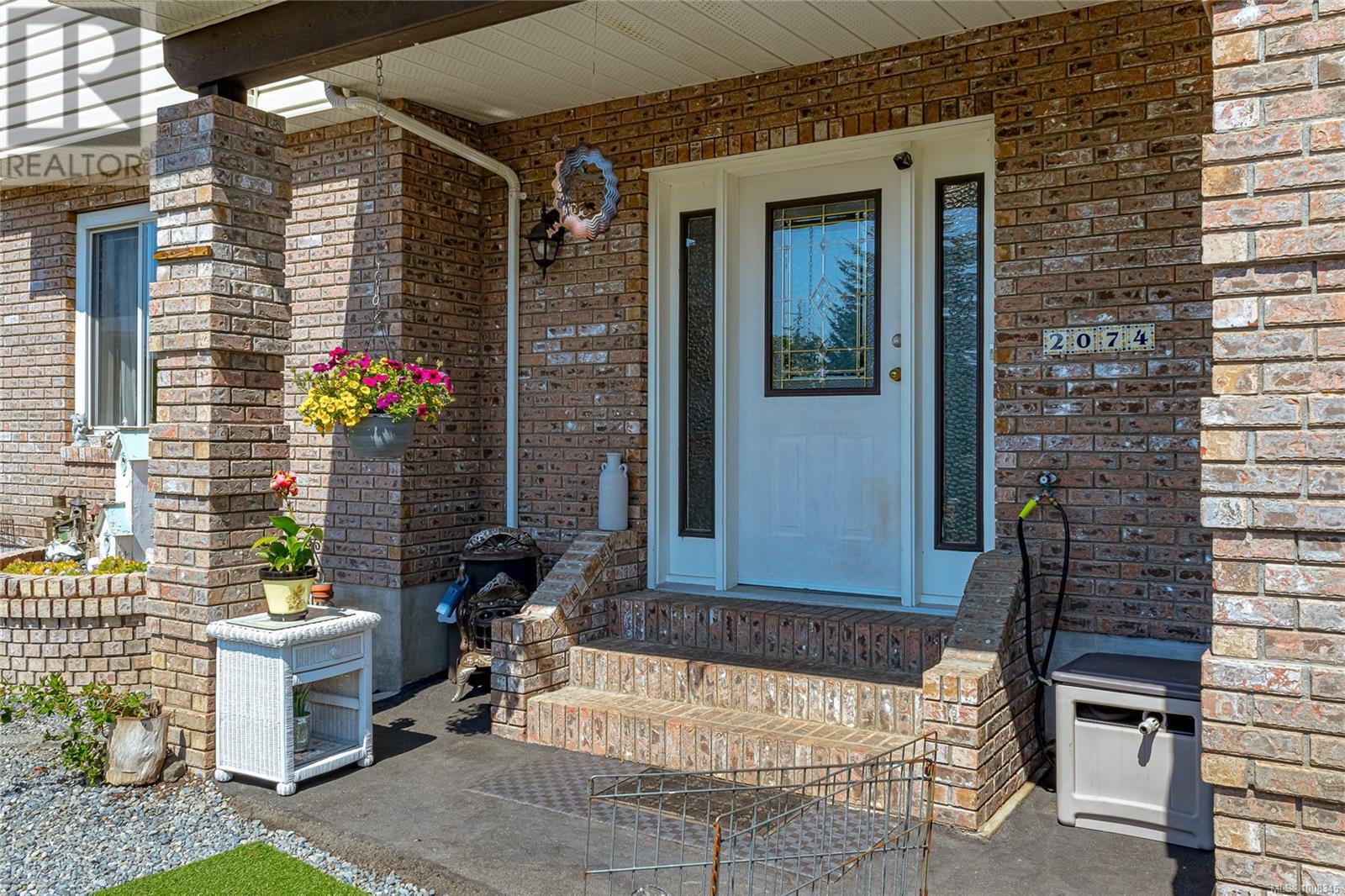 Photo 29 of 2074 Ludlow Rd, Sooke BC