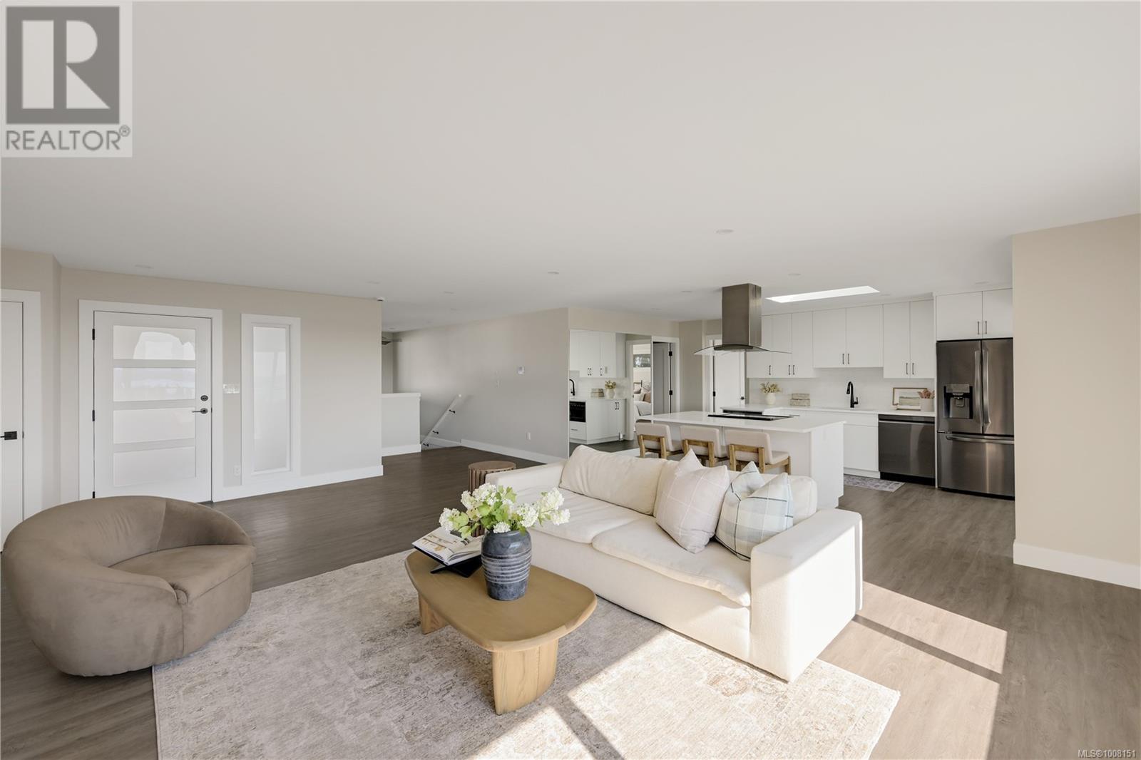667 Noowick Rd, Mill Bay