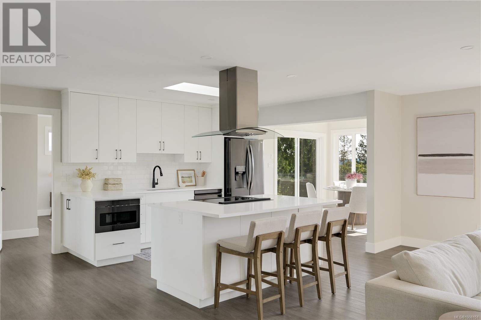 667 Noowick Rd, Mill Bay