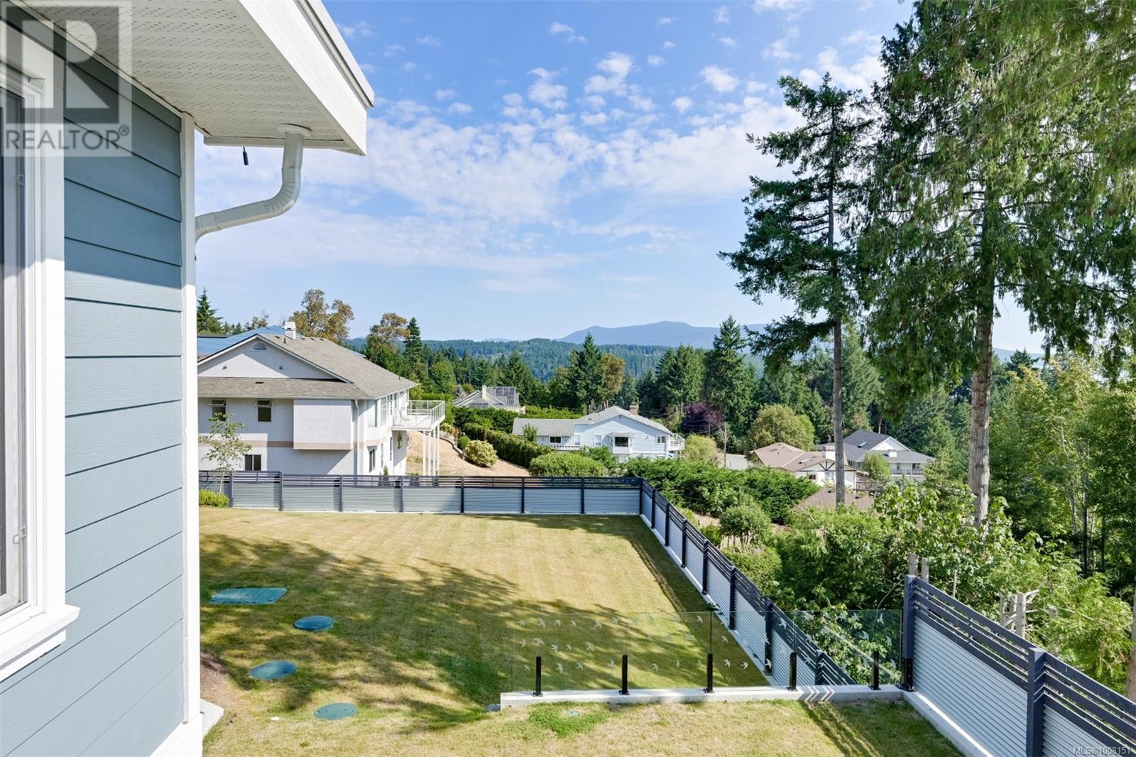 667 Noowick Rd, Mill Bay
